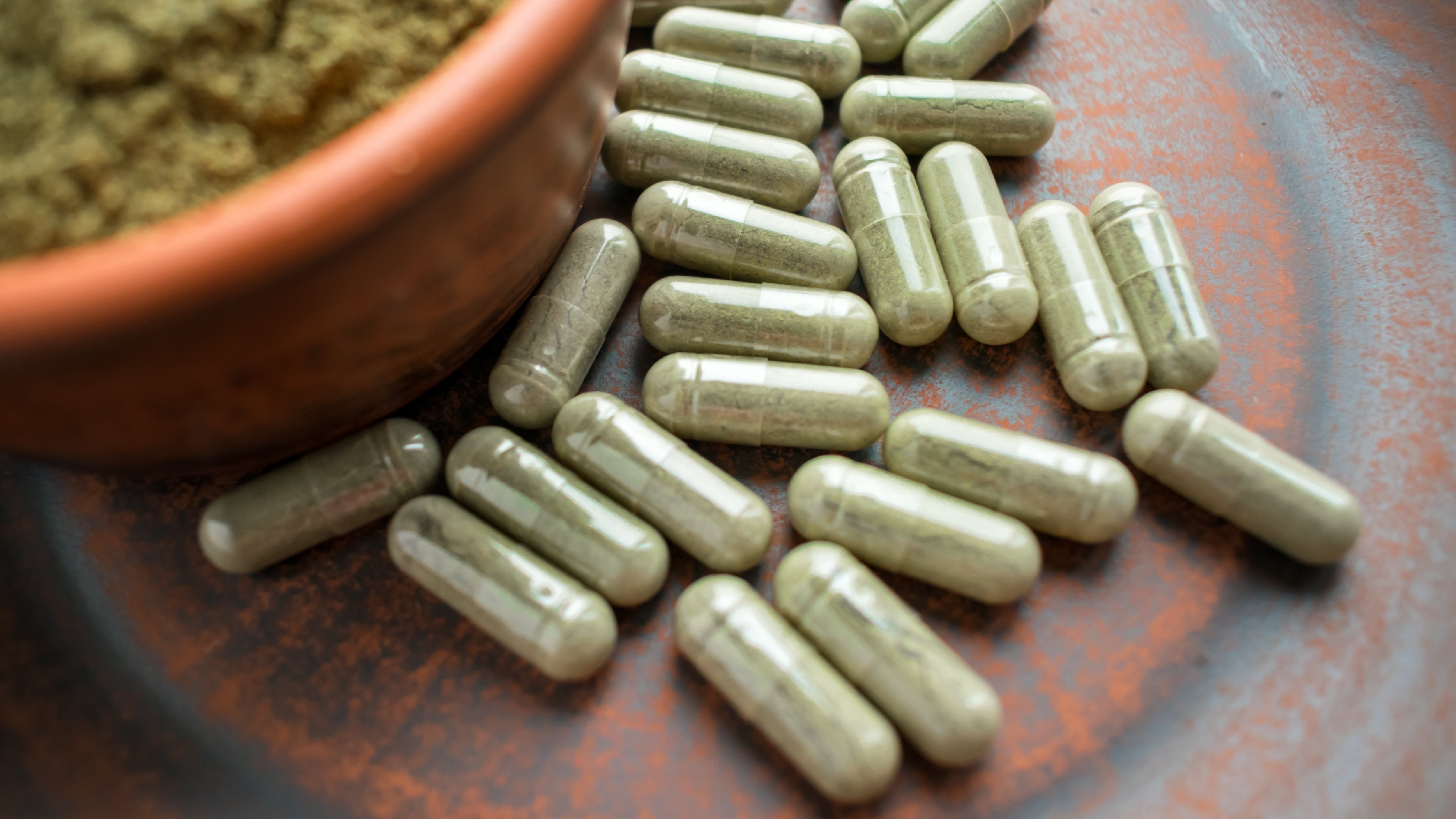 Two Ole Miss students die in separate incidents; kratom found at scenes